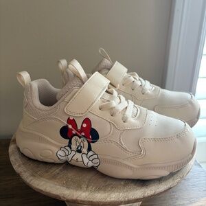 Minnie Mouse Sneakers
